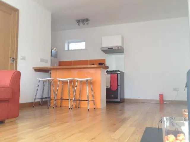 Self Catering - Salthill 골웨이